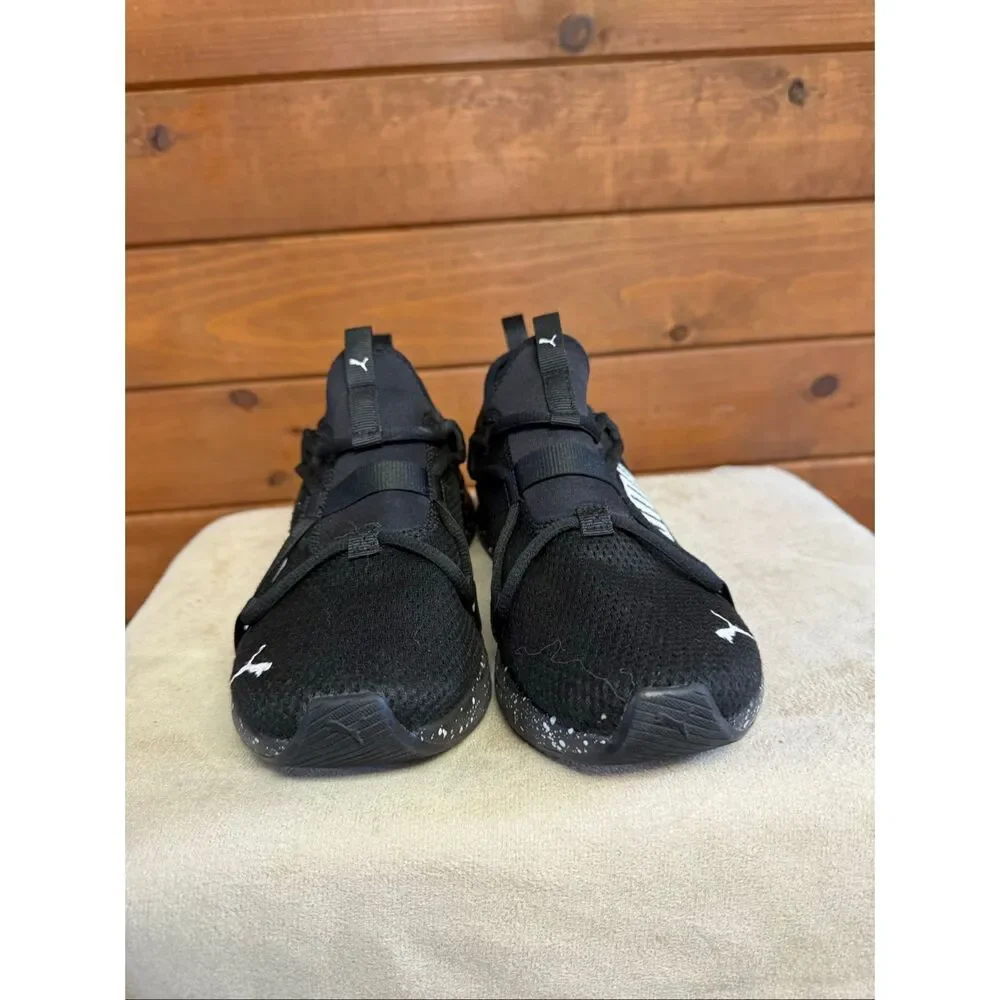 Puma Pacer Future Slip-On sneakers black with a white speckled sole Sz 7 Youth